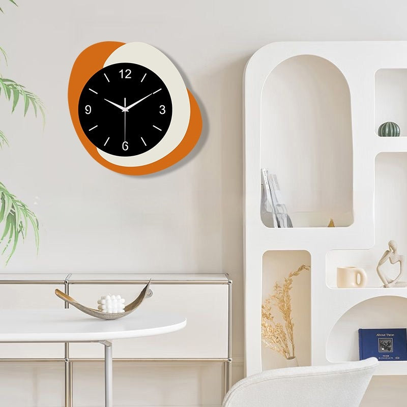 Modern Simple And Fashionable Wall Clock Creative